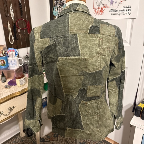 Patchwork Green Jacket - Picture 3 of 4